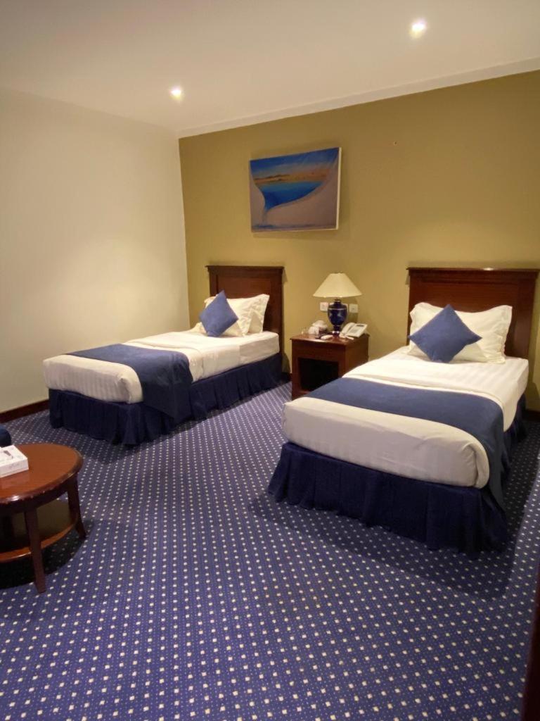 Onizah Hotel 우나이자 외부 사진