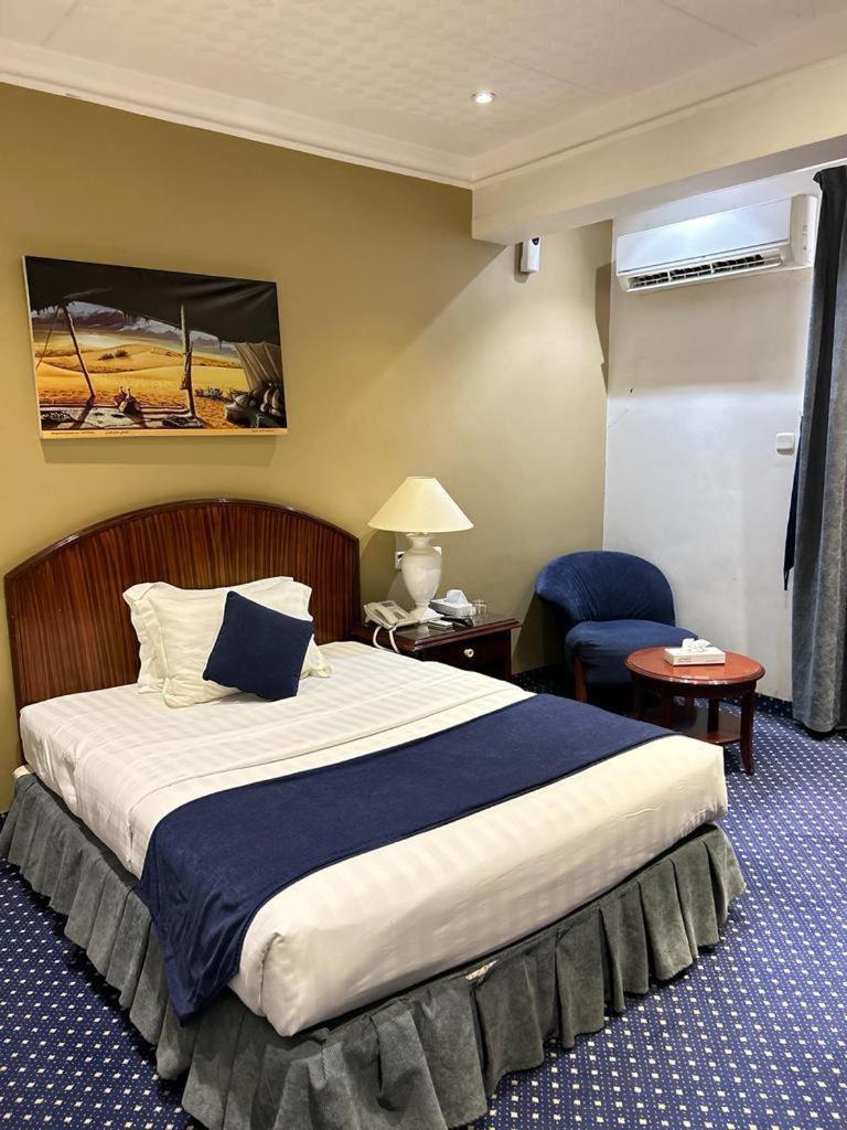 Onizah Hotel 우나이자 외부 사진